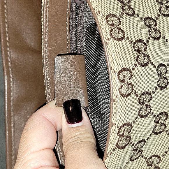 Gucci Beige and Brown Monogram Belt Bag - Picture 7 of 9
